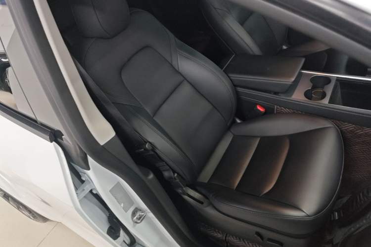 Used Tesla Model Y 2022 Revised Version Rear-Wheel Drive Right Front Seat