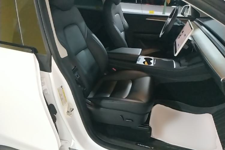 Used Tesla Model Y 2022 Revised Version Rear-Wheel Drive Right Front Seat