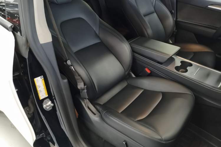 Used Tesla Model Y 2022 Revised Version Long-Range All-Wheel Drive Right Front Seat