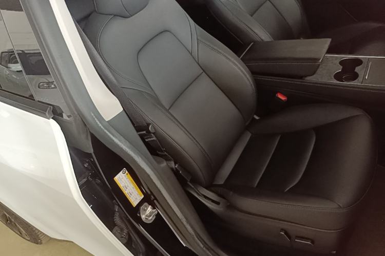 Used Tesla Model Y 2022 Revised Version Rear-Wheel Drive Right Front Seat