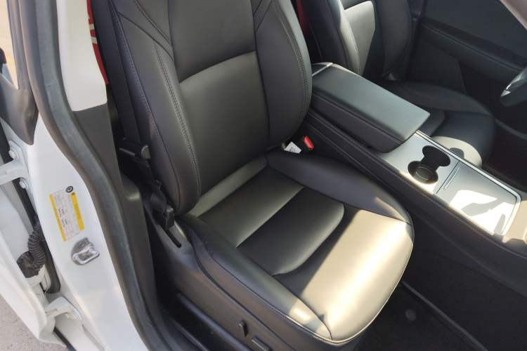 Used Tesla Model Y 2022 Revised Version Rear-Wheel Drive Right Front Seat