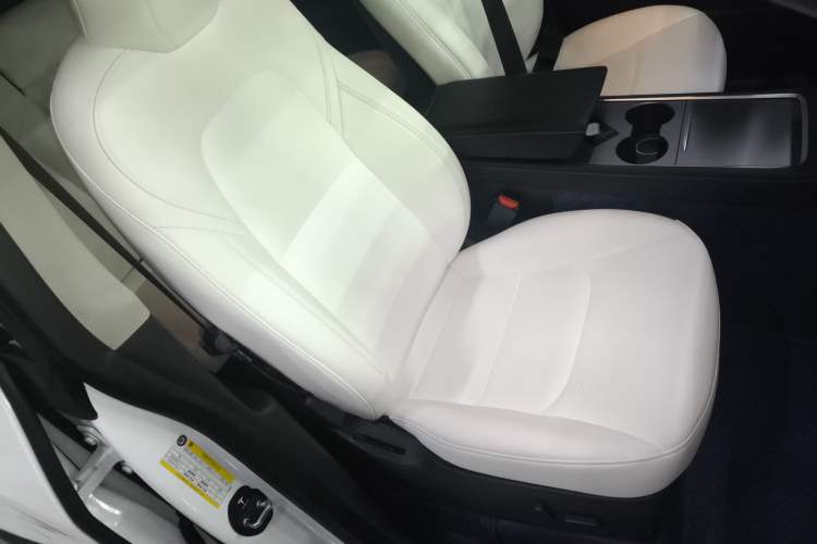 Used Tesla Model Y 2022 Revised Version Rear-Wheel Drive Right Front Seat