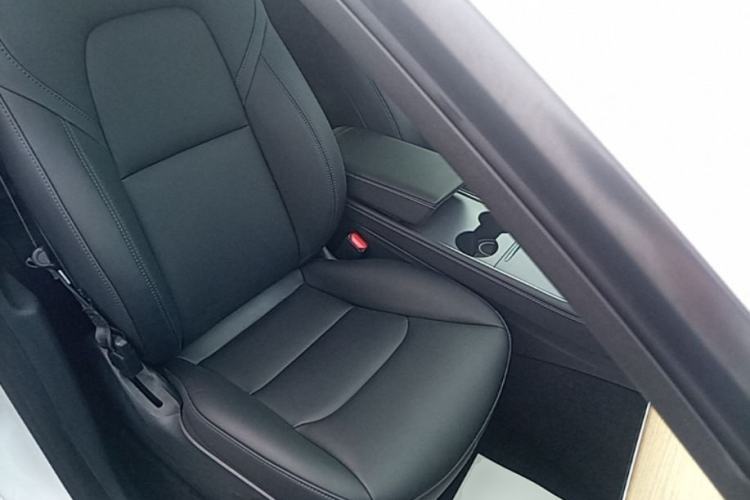 Used Tesla Model Y 2022 Revised Version Rear-Wheel Drive Right Front Seat