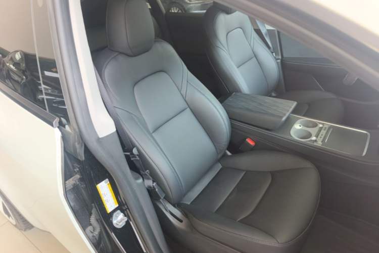 Used Tesla Model Y 2022 Revised Version Rear-Wheel Drive Right Front Seat