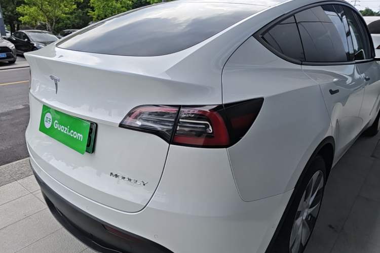 Used Tesla Model Y 2022 Revised Version Rear-Wheel Drive Right Rear Taillight