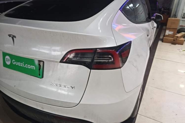 Used Tesla Model Y 2022 Rear-Wheel-Drive Version Right Rear Taillight