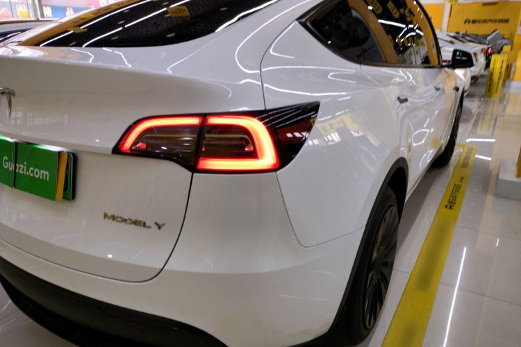 Used Tesla Model Y 2022 Revised Version Long-Range All-Wheel Drive Right Rear Taillight