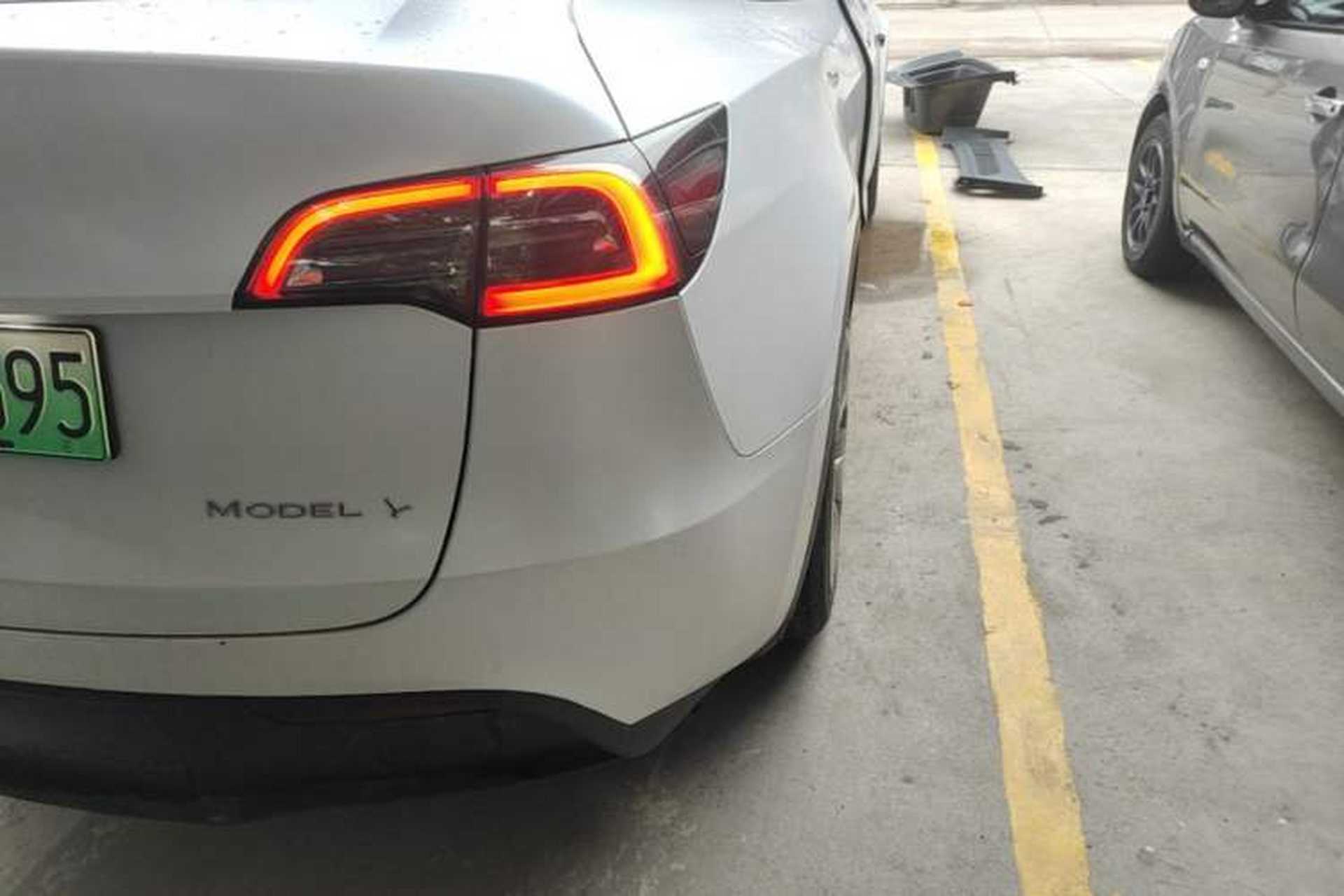 Used Tesla Model Y 2022 Revised Version Rear-Wheel Drive Right Rear Taillight