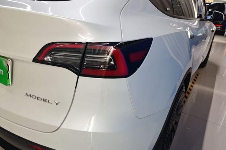 Used Tesla Model Y 2022 Revised Version Long-Range All-Wheel Drive Right Rear Taillight