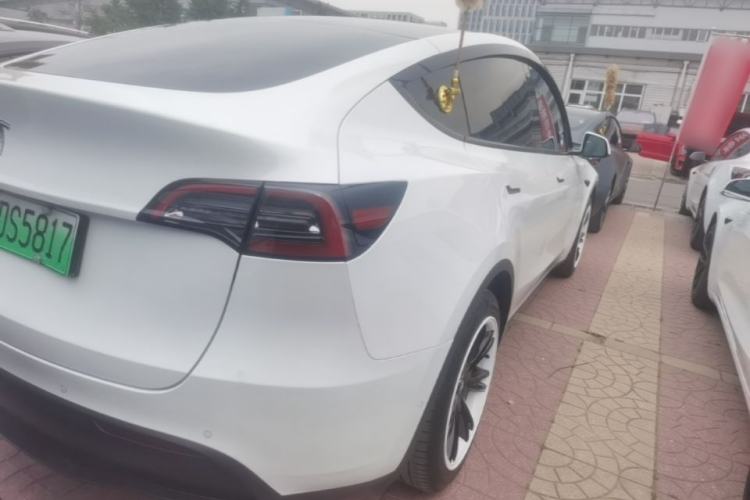 Used Tesla Model Y 2022 Revised Version Rear-Wheel Drive Right Rear Taillight