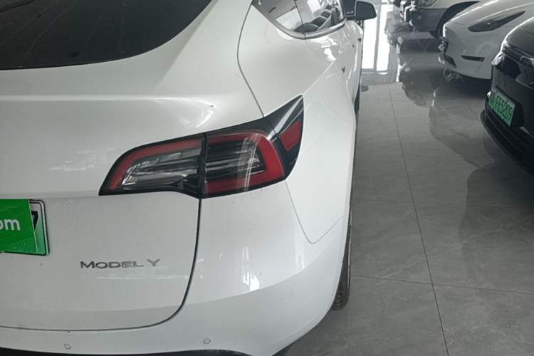 Used Tesla Model Y 2022 Revised Version Long-Range All-Wheel Drive Right Rear Taillight
