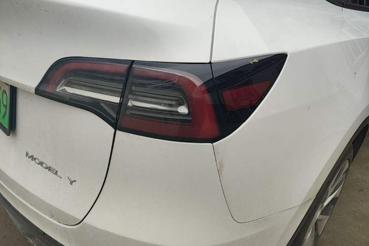 Used Tesla Model Y 2022 Revised Version Rear-Wheel Drive Right Rear Taillight