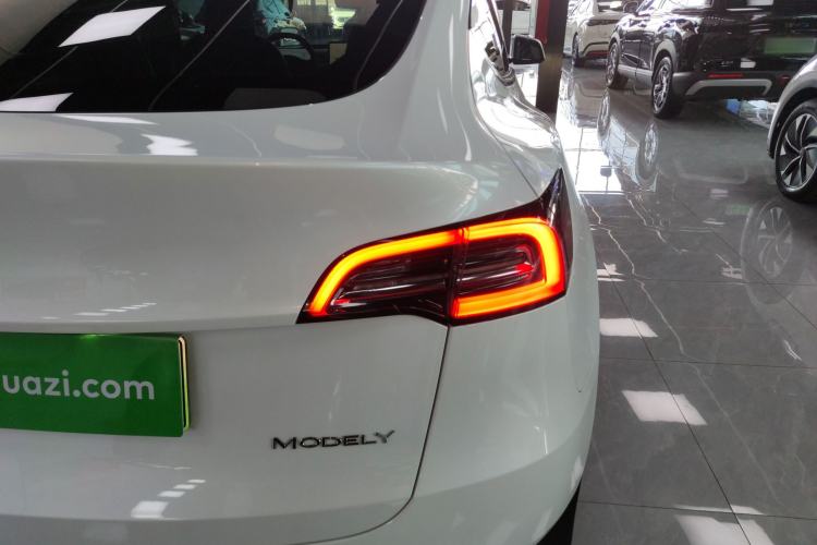 Used Tesla Model Y 2022 Revised Version Rear-Wheel Drive Right Rear Taillight