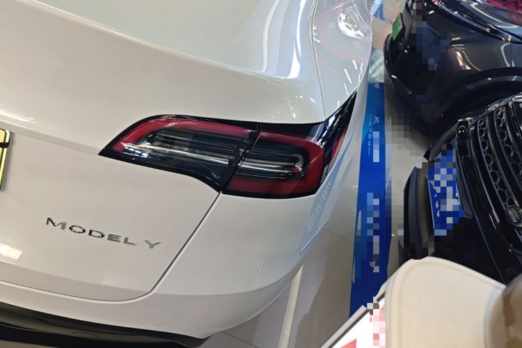 Used Tesla Model Y 2022 Revised Version Long-Range All-Wheel Drive Right Rear Taillight