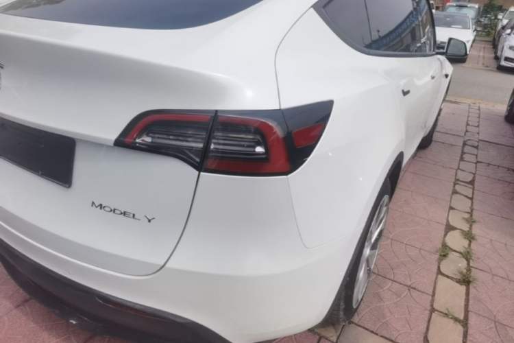 Used Tesla Model Y 2022 Revised Version Rear-Wheel Drive Right Rear Taillight