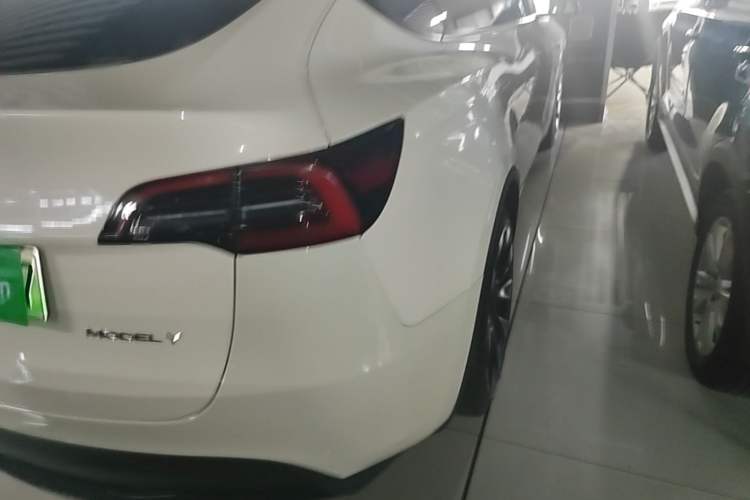 Used Tesla Model Y 2022 Revised Version Rear-Wheel Drive Right Rear Taillight