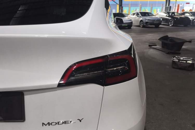 Used Tesla Model Y 2022 Revised Version Rear-Wheel Drive Exterior 3