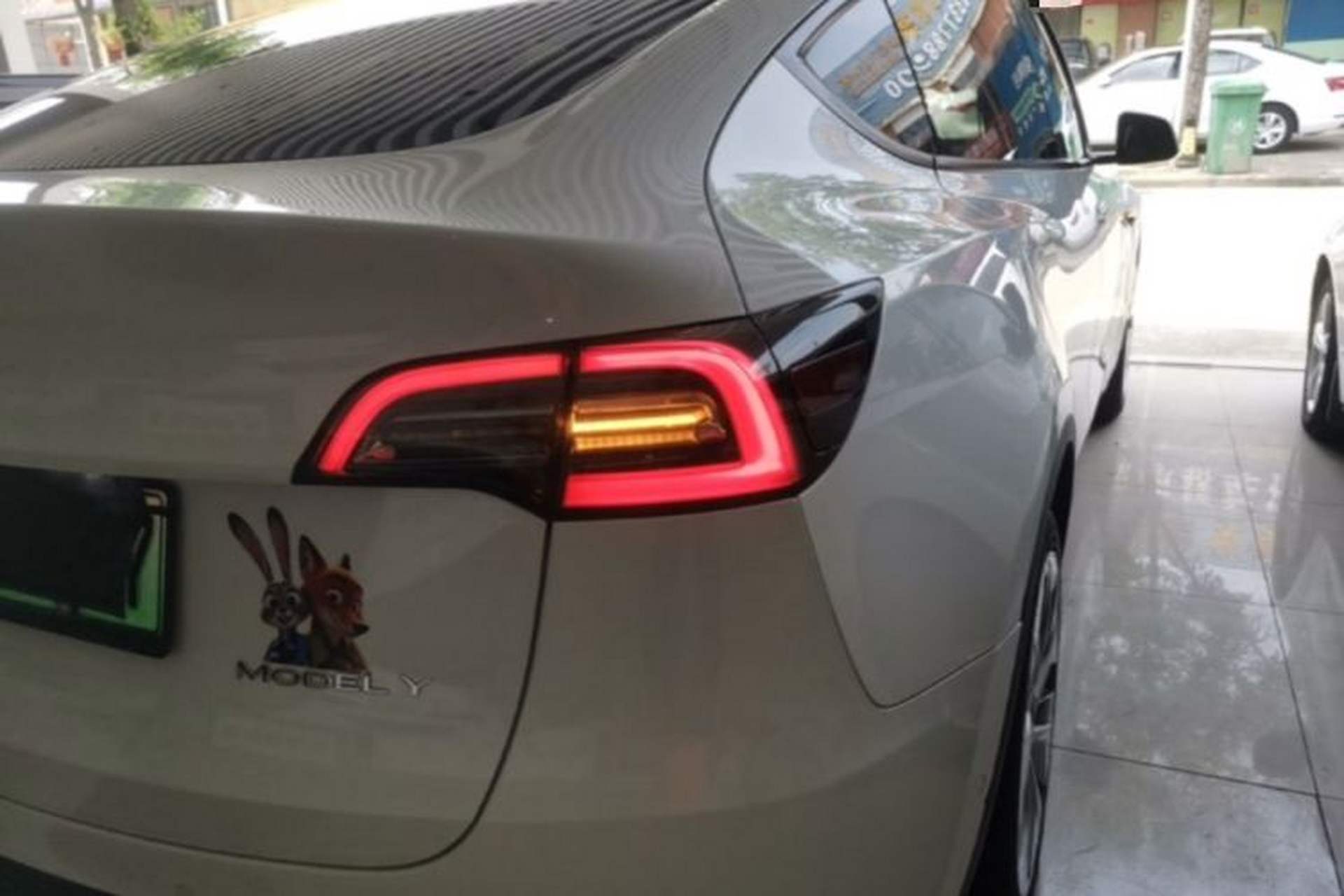 Used Tesla Model Y 2022 Revised Version Long-Range All-Wheel Drive Right Rear Taillight