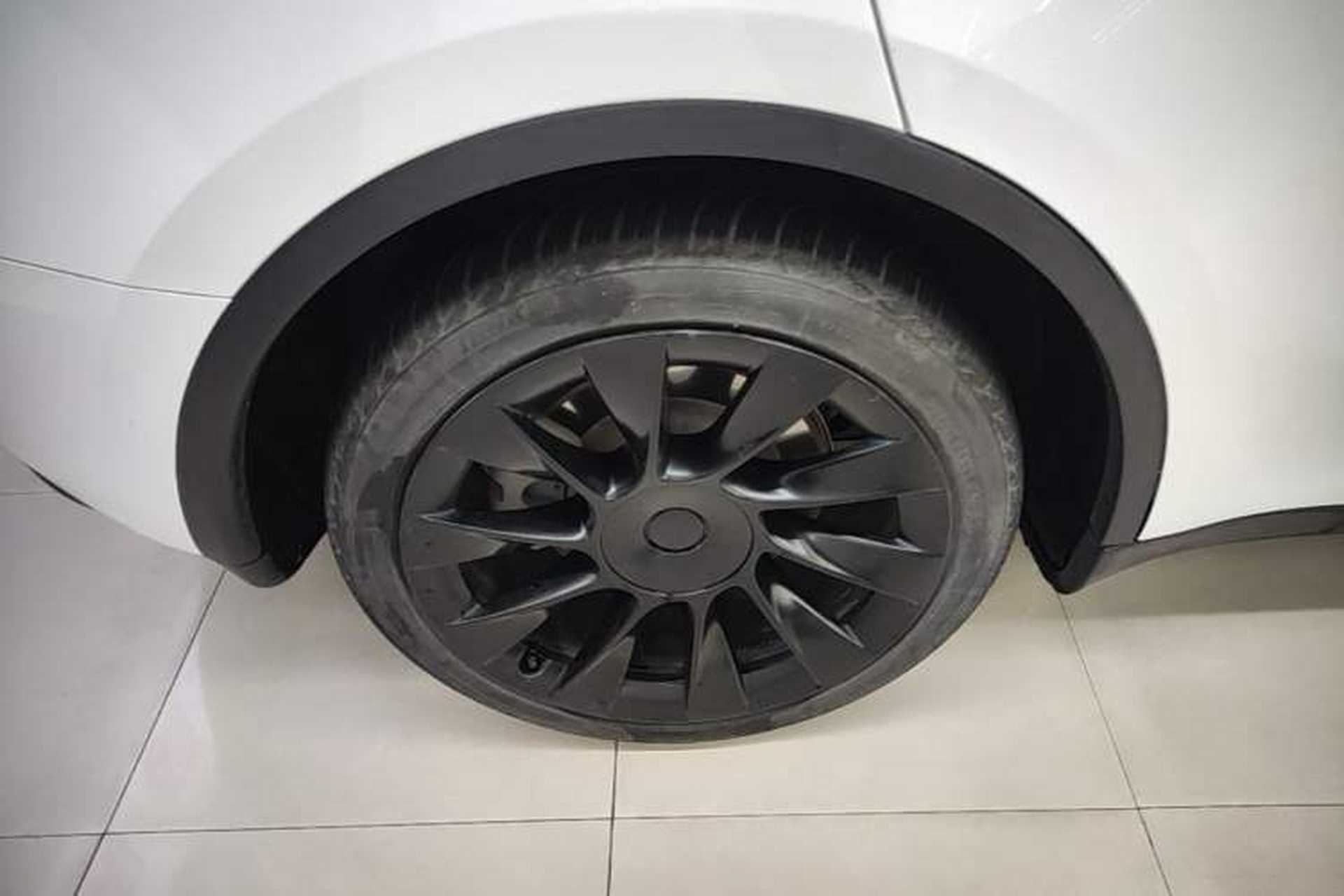 Used Tesla Model Y 2022 Revised Version Rear-Wheel Drive Right Rear Wheel Hub