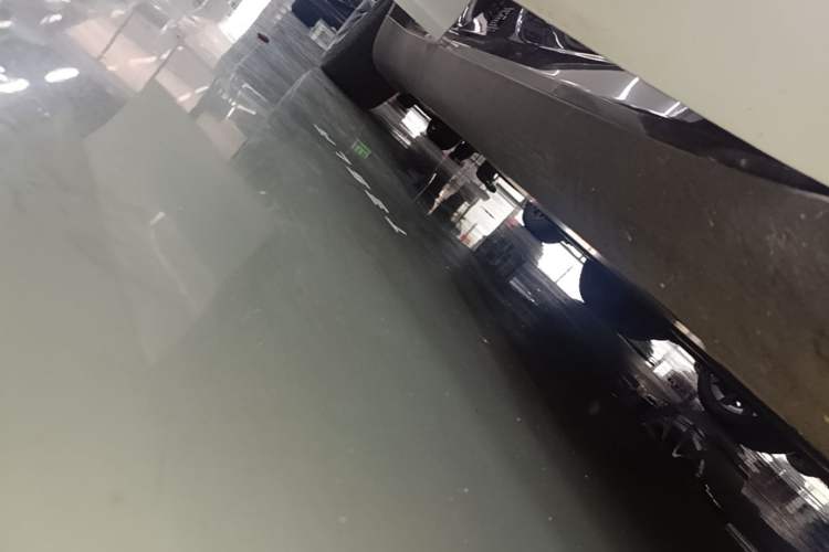 Used Tesla Model Y 2022 Revised Version Long-Range All-Wheel Drive Right Side Sill