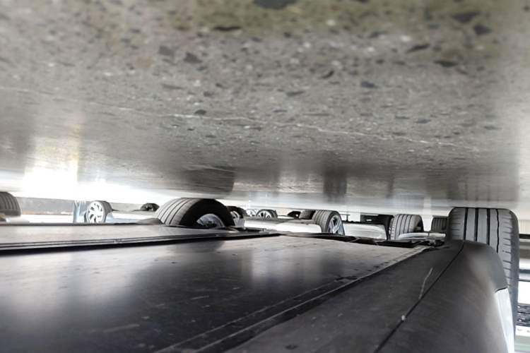 Used Tesla Model Y 2022 Rear-Wheel-Drive Version Right Side Sill