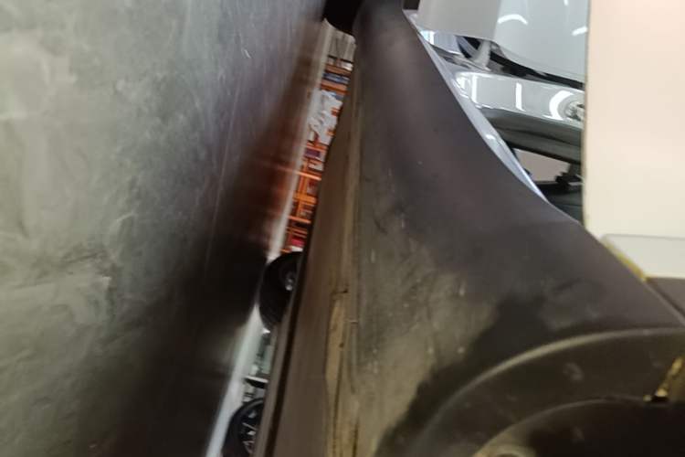 Used Tesla Model Y 2022 Revised Version Rear-Wheel Drive Right Side Sill