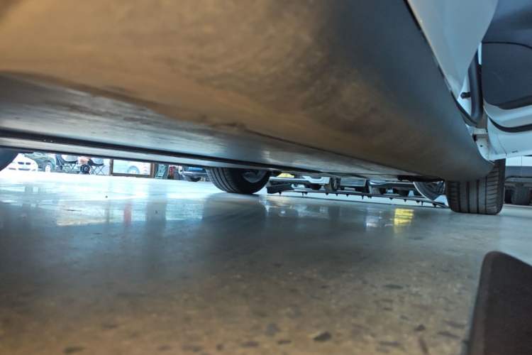 Used Tesla Model Y 2022 Revised Version Rear-Wheel Drive Right Side Sill