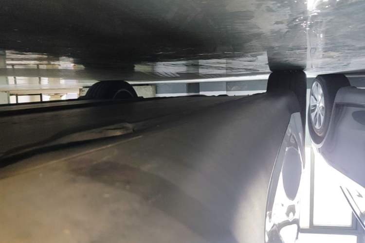 Used Tesla Model Y 2022 Revised Version Rear-Wheel Drive Right Side Sill