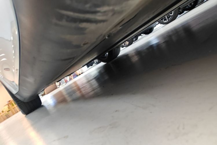 Used Tesla Model Y 2022 Revised Version Rear-Wheel Drive Right Side Sill
