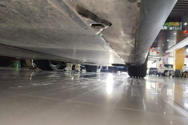 Used Tesla Model Y 2022 Revised Version Rear-Wheel Drive Right Side Sill