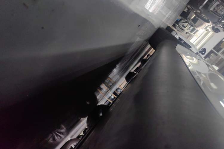 Used Tesla Model Y 2022 Revised Version Rear-Wheel Drive Right Side Sill