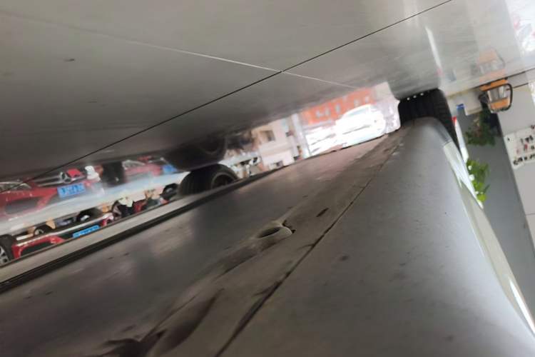 Used Tesla Model Y 2022 Revised Version Rear-Wheel Drive Right Side Sill