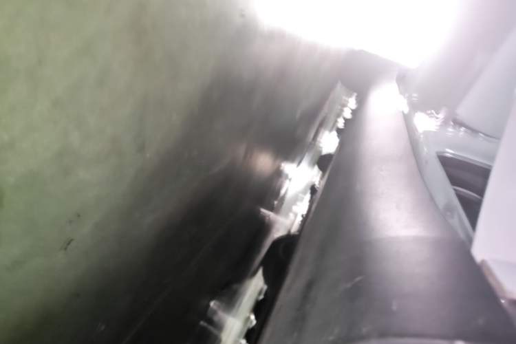 Used Tesla Model Y 2022 Revised Version Rear-Wheel Drive Right Side Sill