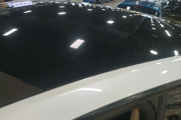 Used Tesla Model Y 2022 Rear-Wheel-Drive Version Roof