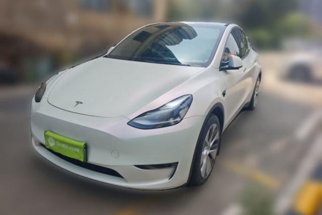 Used Tesla Model Y 2022 Long-Range All-Wheel-Drive Version