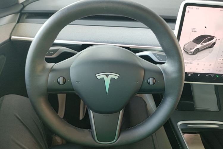 Used Tesla Model Y 2022 Revised Version Rear-Wheel Drive Steering Wheel