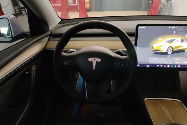 Used Tesla Model Y 2022 Revised Version Rear-Wheel Drive Steering Wheel