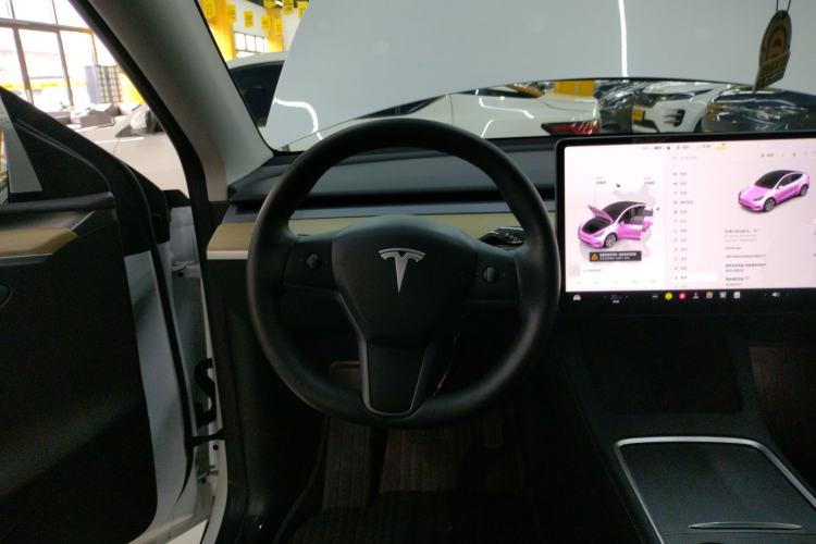 Used Tesla Model Y 2022 Revised Version Long-Range All-Wheel Drive Steering Wheel