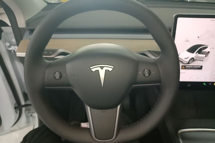 Used Tesla Model Y 2022 Revised Version Rear-Wheel Drive Steering Wheel