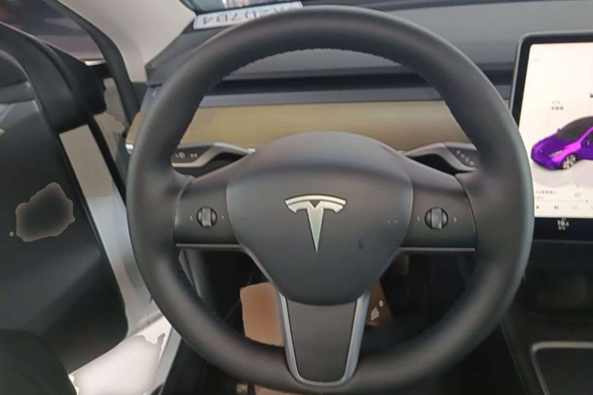 Used Tesla Model Y 2022 Rear-Wheel-Drive Version Steering Wheel