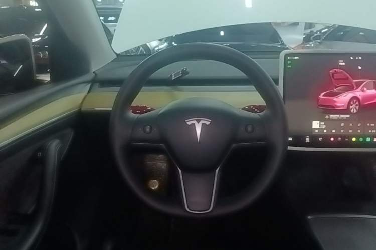 Used Tesla Model Y 2022 Revised Version Long-Range All-Wheel Drive Steering Wheel