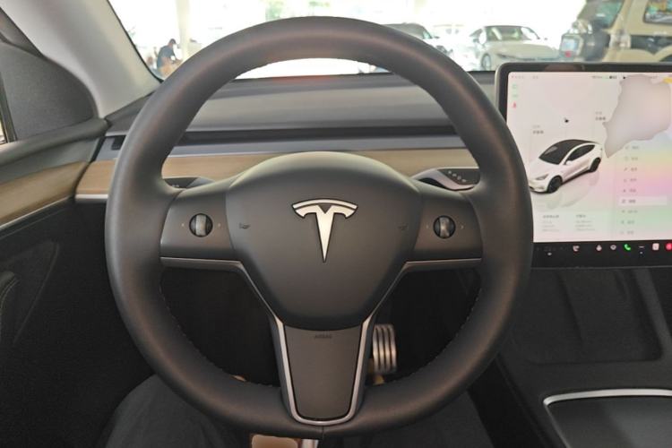 Used Tesla Model Y 2022 Performance High-Performance All-Wheel-Drive Version Steering Wheel