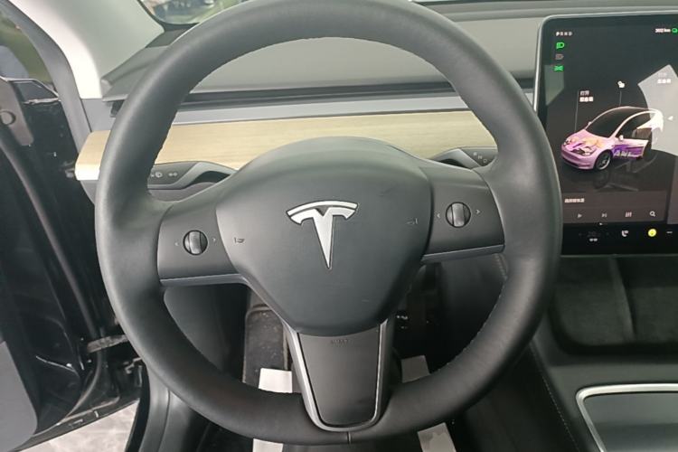 Used Tesla Model Y 2022 Revised Version Rear-Wheel Drive Steering Wheel