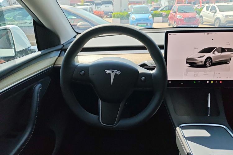 Used Tesla Model Y 2022 Revised Version Rear-Wheel Drive Steering Wheel