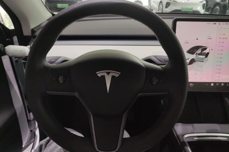 Used Tesla Model Y 2022 Rear-Wheel-Drive Version Steering Wheel