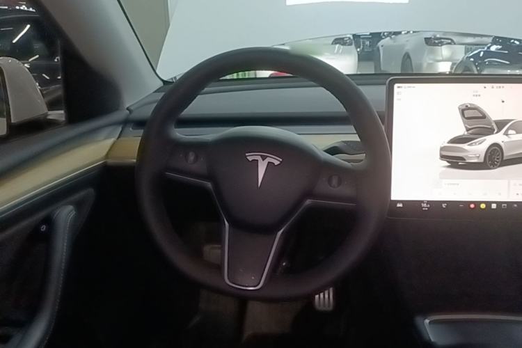 Used Tesla Model Y 2022 Performance High-Performance All-Wheel-Drive Version Steering Wheel