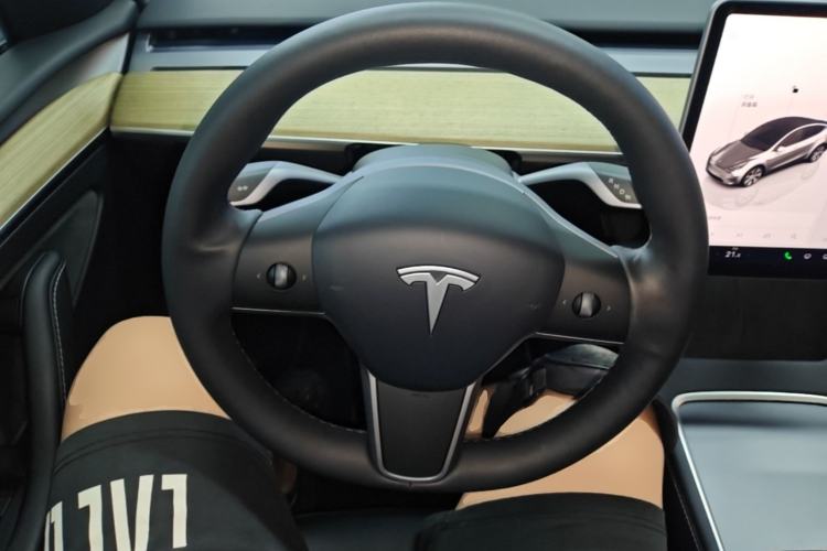 Used Tesla Model Y 2022 Revised Version Rear-Wheel Drive Steering Wheel