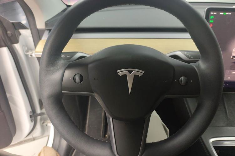 Used Tesla Model Y 2022 Revised Version Rear-Wheel Drive Steering Wheel