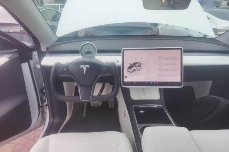 Used Tesla Model Y 2022 Revised Version Rear-Wheel Drive Steering Wheel