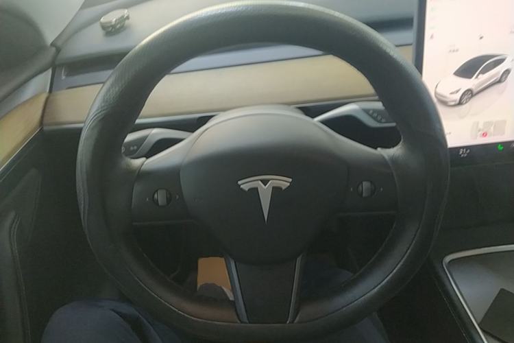 Used Tesla Model Y 2022 Rear-Wheel-Drive Version Steering Wheel